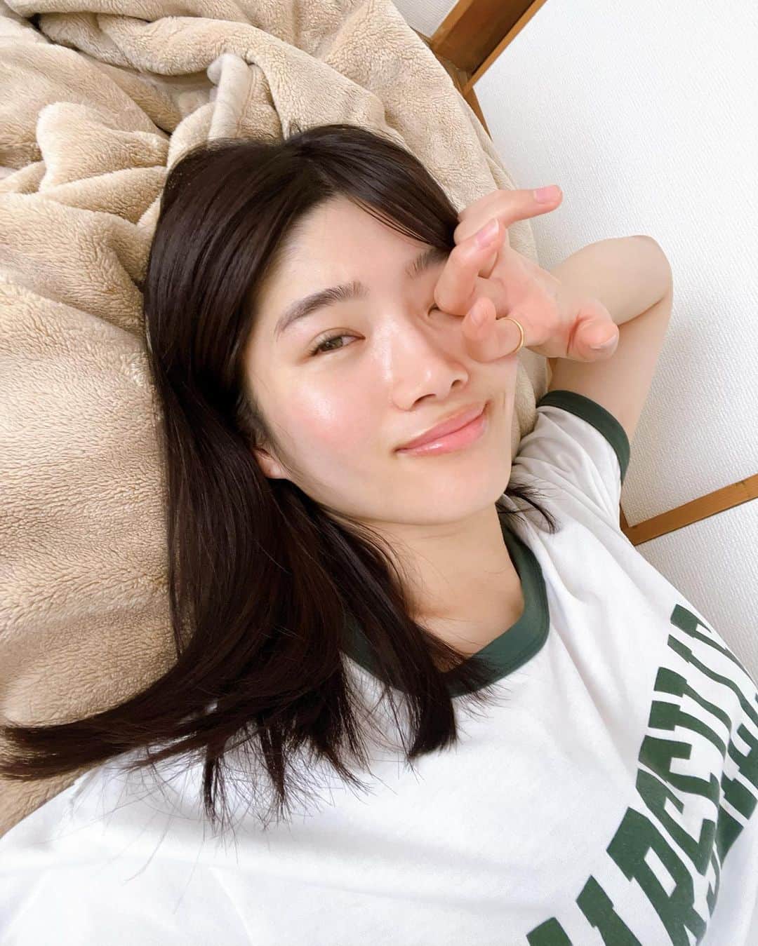 浅海ゆづきのインスタグラム：「テカテカ」