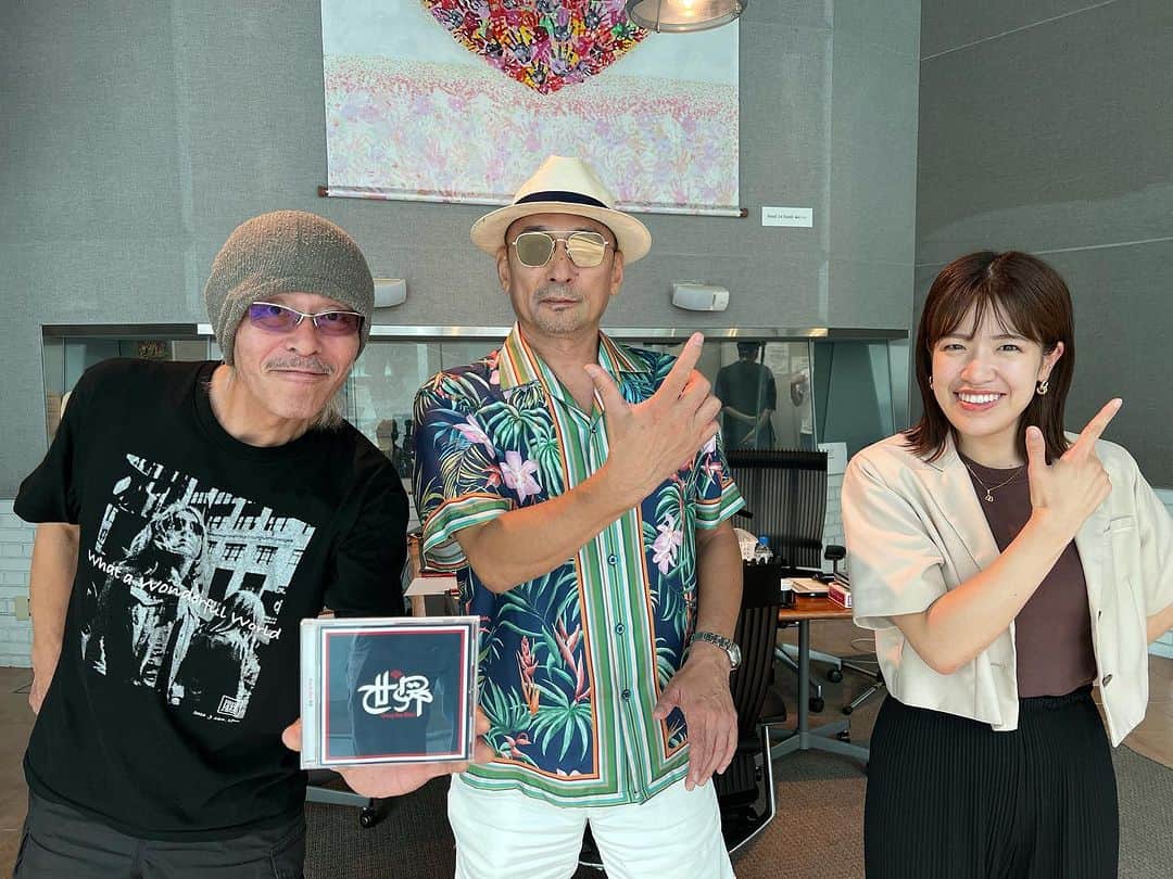 クレイジーケンバンド【公式】さんのインスタグラム写真 - (クレイジーケンバンド【公式】Instagram)「FM 福岡「Ultra Radio Connection DIG!!!!!!!!FUKUOKA」生出演させていただきました。 ブッチさん、愛智望美さんありがとうございました！  byスタッフ  #クレイジーケンバンド #crazykenband #横山剣 #世界 #fmfukuoka #福岡」9月19日 17時27分 - crazykenband_official