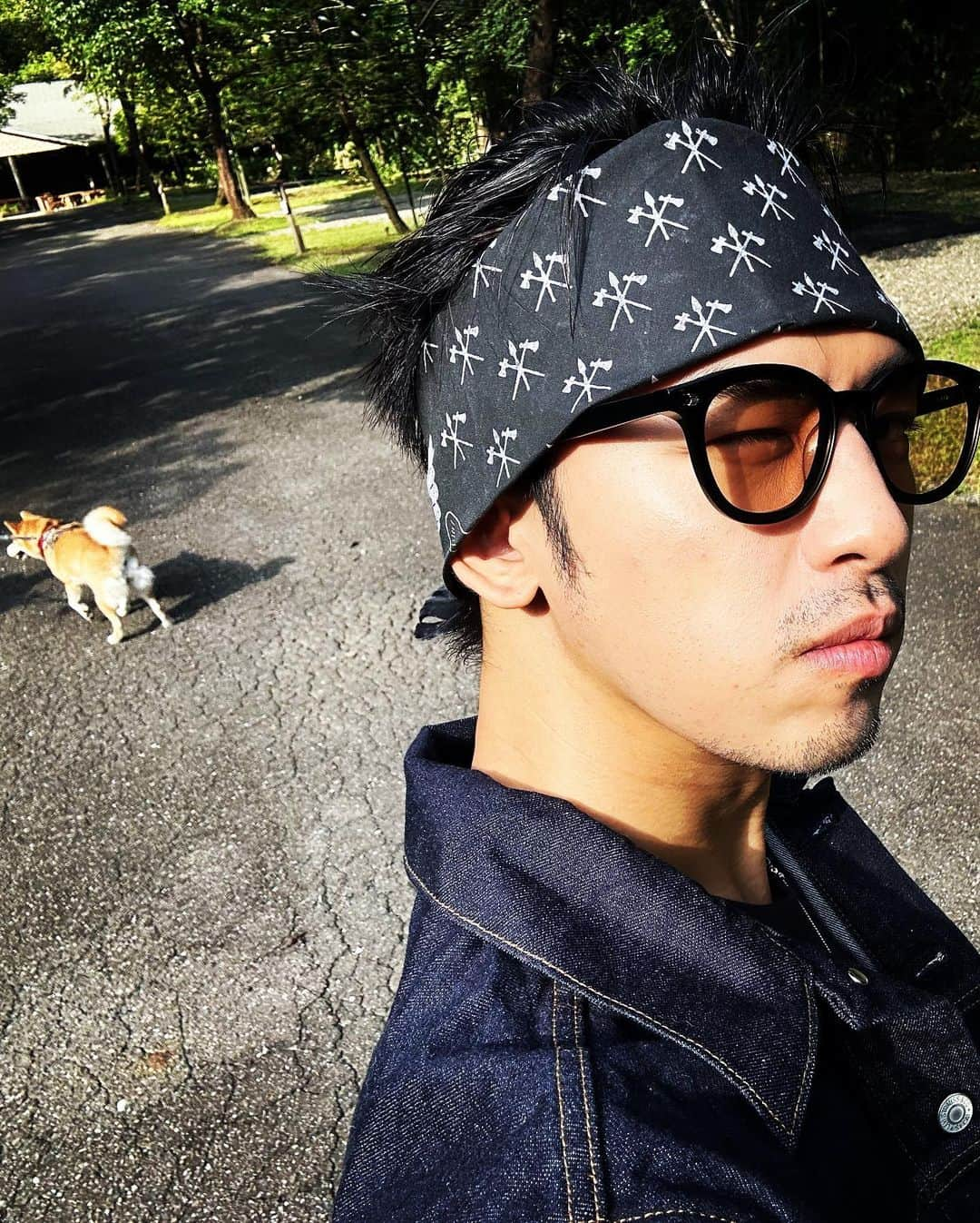 チェン・ボーリンさんのインスタグラム写真 - (チェン・ボーリンInstagram)「Outdoor Day with @afuriinu 🐾🐕🏕️☀️ Super chill super chill 🤙🏻✨」9月19日 17時31分 - chenbolin