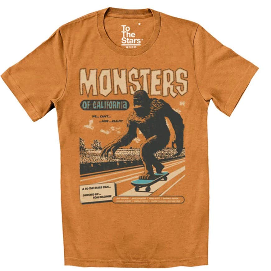トム・デロングのインスタグラム：「Monsters of CA shirts now available 🤘🏼🤘🏼🤘🏼🤘🏼🤘🏼 www.ToTheStars.Media @tothestars.media」