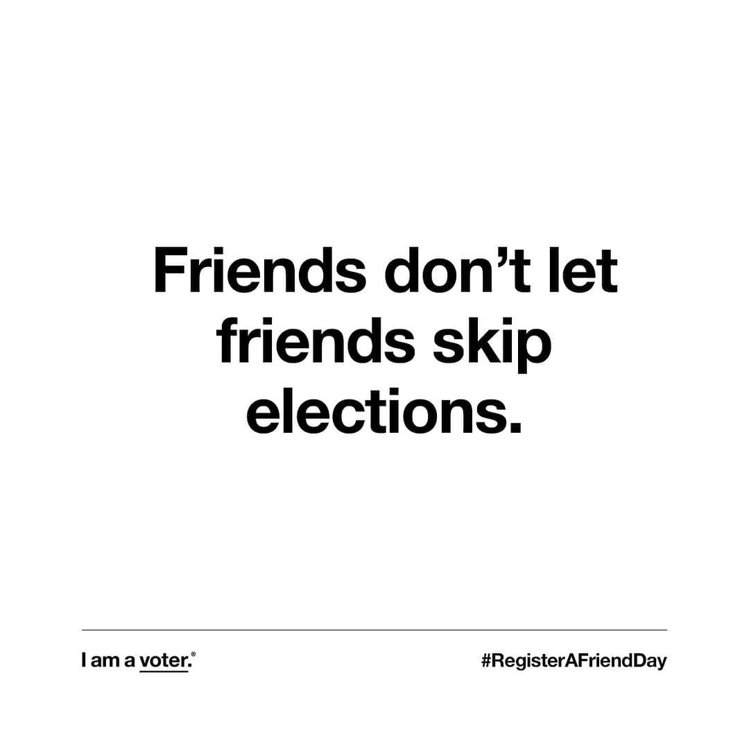 ソフィア・ブッシュのインスタグラム：「It’s #RegisterAFriendDay and civic engagement is my love language. Friends don’t let friends skip elections. So text FRIENDS to 26797 to make sure you’re registered and up to date on all of the info you need to make your voice heard. See you at the polls. @iamavoter」