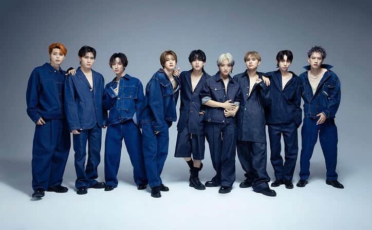 Akoのインスタグラム：「BUDDiiS -「Koi to me」 @buddiis.official #BUDDiiS #Koitome  Choreographe by me  2023/10/11 Release BUDDiiS 1st ALBUM 「BRiLLiANT」 リード曲「Koi to me」振付させていただきました☺︎  メンバーのみなさんはじめ、マネージャーさん、監督さん、メイクさん、みなさんあったかい現場でたのしかったなぁぁ ありがとうございました！！」