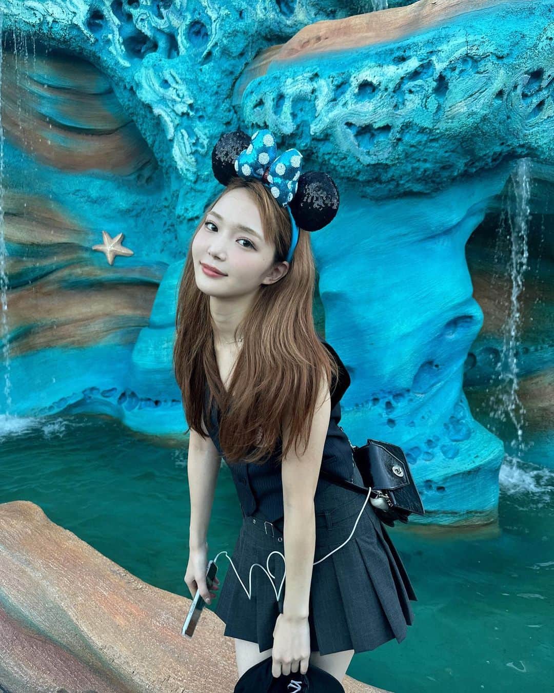 ももなのインスタグラム：「happybirthday to meeeee🎂🩷」