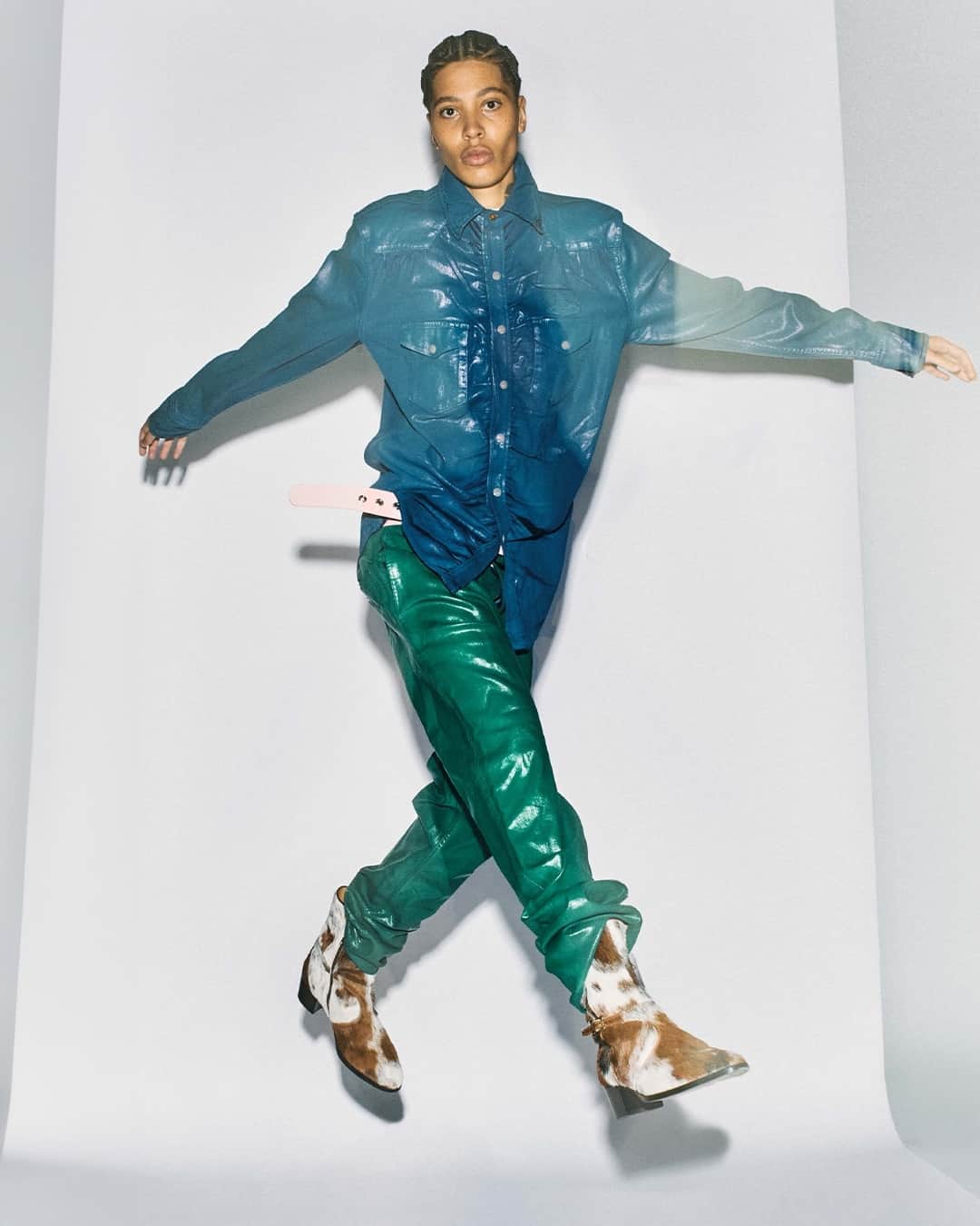 のインスタグラム：「"I think any time you put on a Westwood there is an adventure, because there is an idea of being a character or a version of yourself, or a version of someone else’s image." - @kai_isaiah_jamal⁠ ⁠ The latest issue of @10magazine features a special Vivienne Westwood: Lover’s Rock tribute that includes interviews with Cora Corré, Princess Julia, Kai Isiah Jamal, Josh Quinton, Isamaya French and Yu Masui on their love for Vivienne Westwood, with portraits styled with looks from both the Andreas Kronthaler for Vivienne Westwood Autumn-Winter 2023/24 and Vivienne Westwood Autumn-Winter 2023/24 collections.⁠ ⁠ Photographer @jjtarn⁠ Fashion Editor #sophianeophitou⁠ Hair by @davidebarbieri_⁠ Make-up by @indiaexcell⁠ ⁠ #VWAW2324」