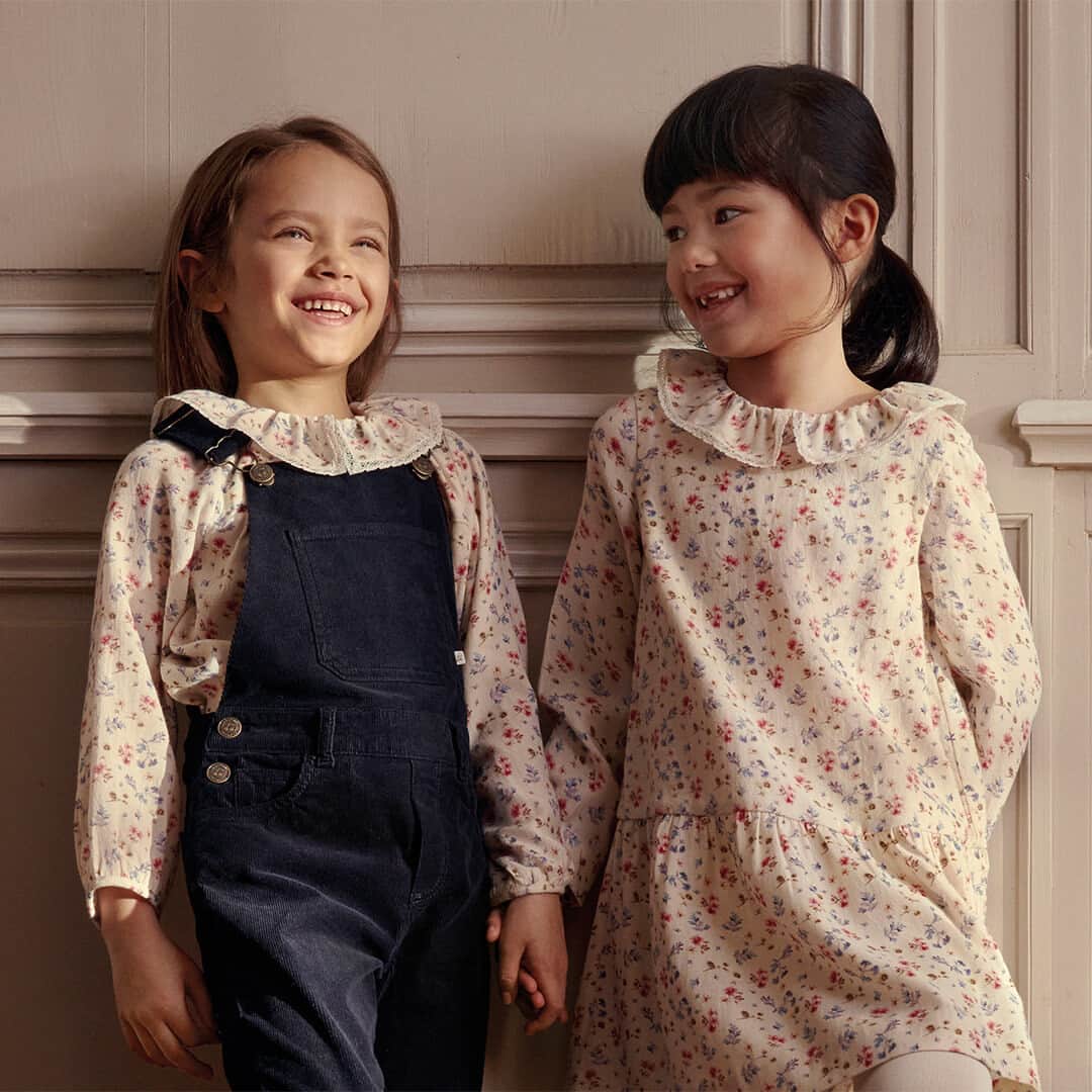 bonpointのインスタグラム：「New Bonpoint FW23 | Giggling little schoolgirls ​ Our floral pattern adopts a retro allure this season and enhances our most classic staples.​  📷 @Denis.Boulze ​  #Bonpoint #NewCollection」