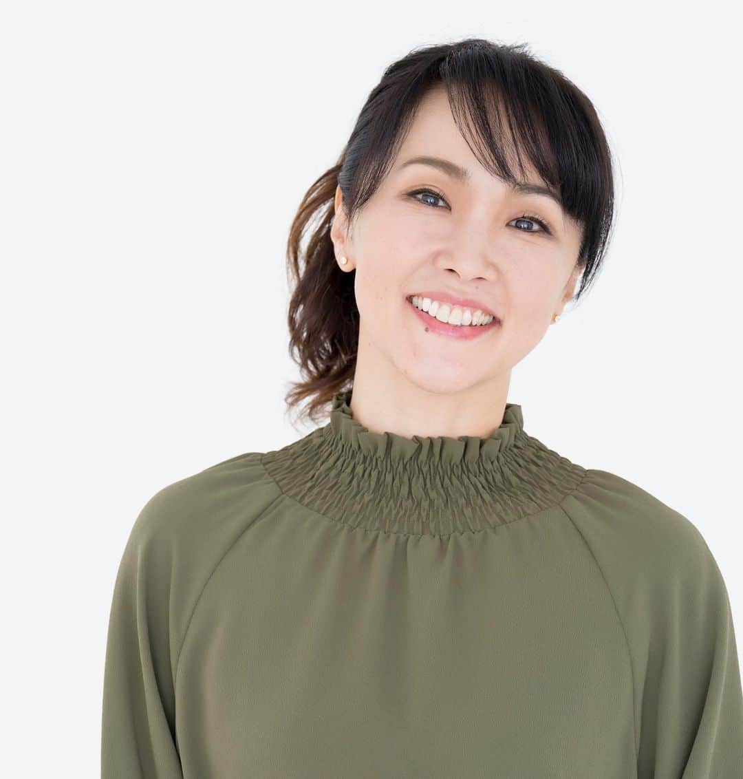 濱田めぐみのインスタグラム：「. ‪⭐SMART USEN「劇場こそ我が家」  ‪ 200回記念公演‬‼️  ‪配信期間　9月15日〜29日  スタートからなんと200回目の放送となりました！ たくさんのゲストの方にお越しいただき、 毎回素敵なお話を聞かせていただき 私自身もありがたいひとときを過ごさせていただいています！  皆様ぜひお聞きください😊  #スマホでハマメグ #200回記念 #smartusen #濱田めぐみ」