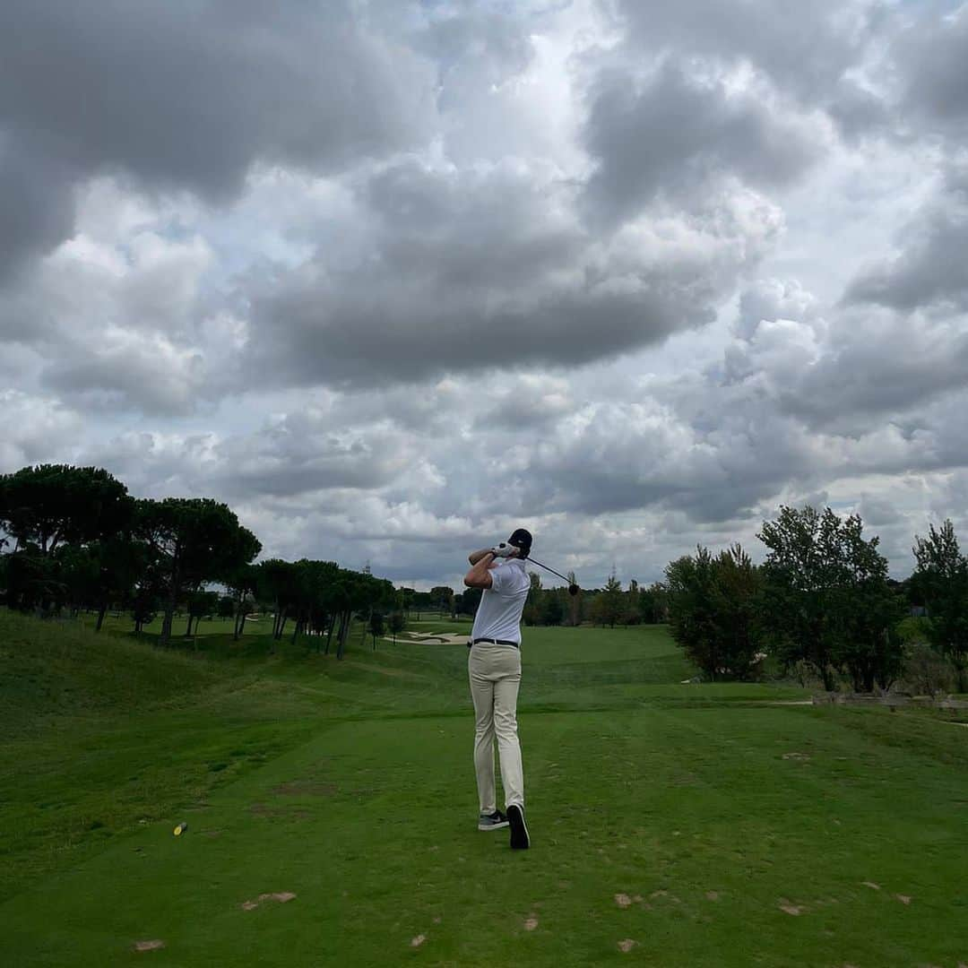 パウ・ガソルさんのインスタグラム写真 - (パウ・ガソルInstagram)「Muchas gracias @rafaelnadal por acompañarnos en el Torneo de Golf Solidario y muchas gracias también a @santander_es por organizar el evento en apoyo a la @gasolfoundation, gran trabajo en equipo!! 🤩⛳️」9月19日 19時35分 - paugasol