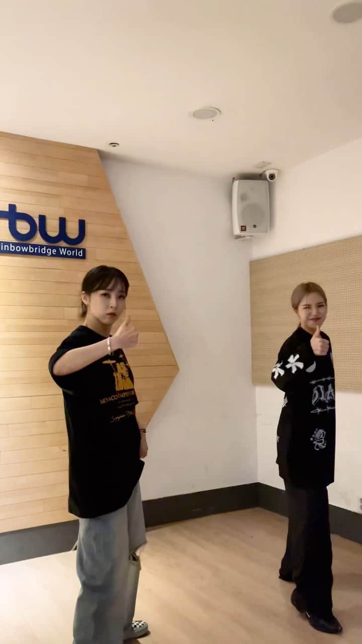 のインスタグラム：「#스모크챌린지#스마일살인마」