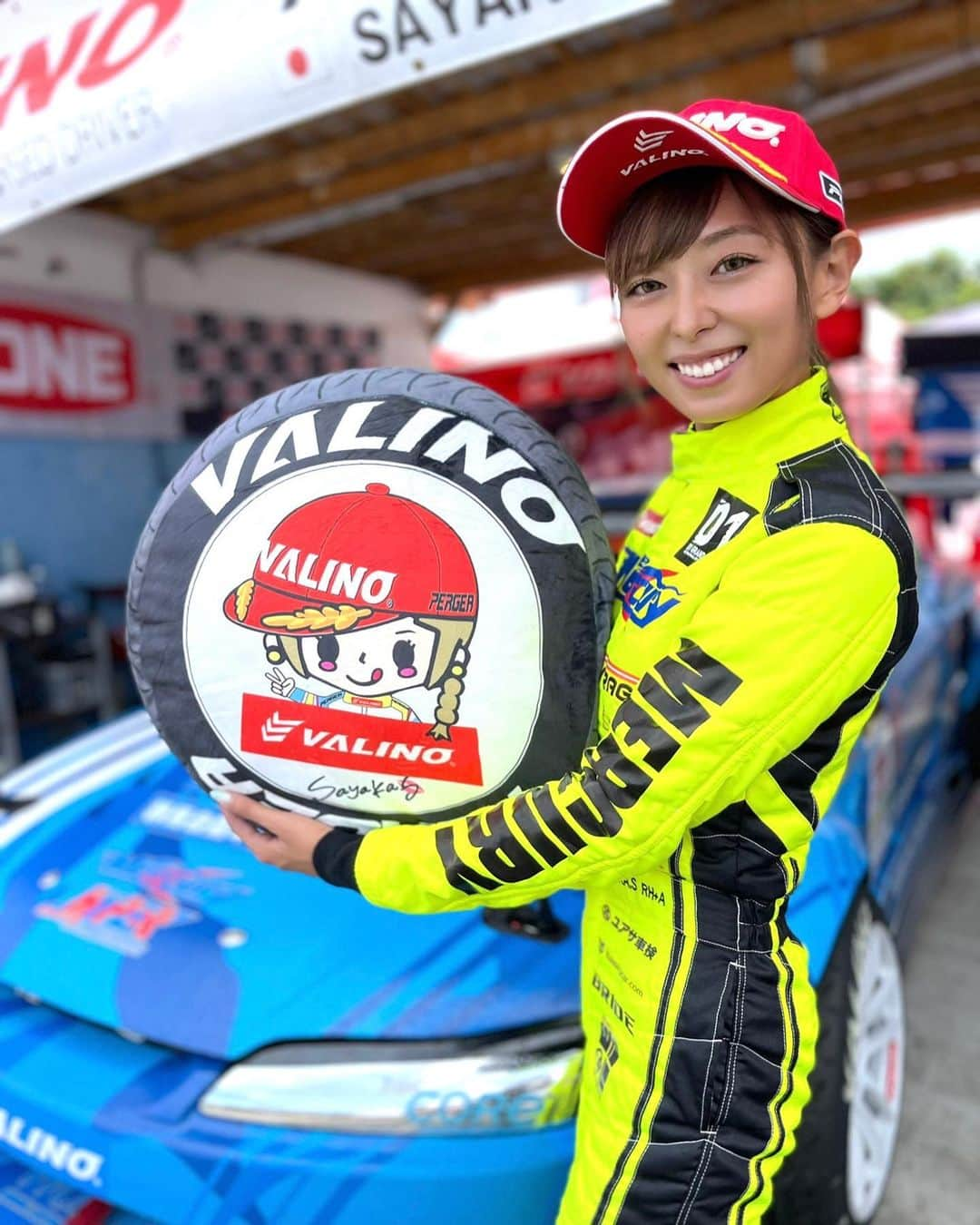 下田紗弥加のインスタグラム：「. サヤヴァリクッション🫰❤️ コンプリートっ🚘🔥  Sayaka's cushion! complete！！！  #valino #s15silvia #sileighty #fd3s #rx7 #fd3srx7 #nissansilvia  #drifting」