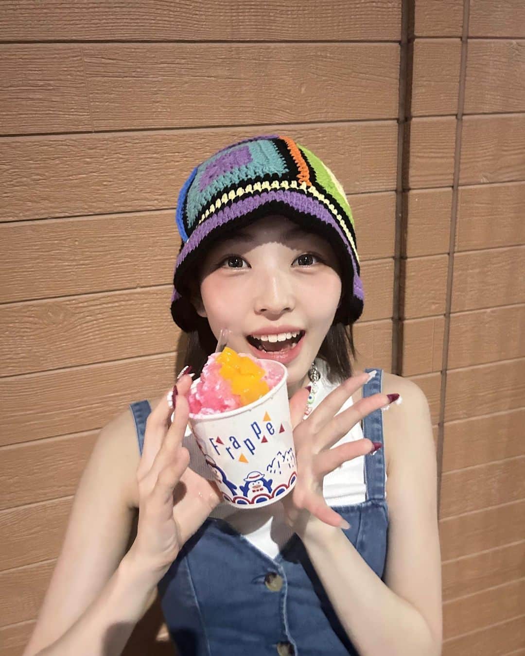 ハルアジタマさんのインスタグラム写真 - (ハルアジタマInstagram)「❤︎夏の思い出❤︎   今年の夏も沢山素敵な経験をさせていただきました！！ これからも何事にも全力でチャレンジしていきたいです❤️‍🔥 フェスやイベントに来てくださった皆さん ありがとうございました😻❤️ これからも応援よろしくお願いします✨ MISS MERCY のみんなとのツーショット👭🏻🩷  大好きなAMEFURASSHIさんの小島はなさんと お写真を撮っていただきました😭❤️ ありがとうございました✨ パフォーマンスも見させていただけて 本当にかっこよかったです🫶🏻 またお会いできるように頑張ります❣️  #SHUKA#具志柊花  #スターダストプロモーション #スタダ  #06  #missmercy #ミスマーシー #マーシー #夏の思い出   #amefurasshi さん#小島はな さん」9月19日 20時08分 - shuka_missmercy