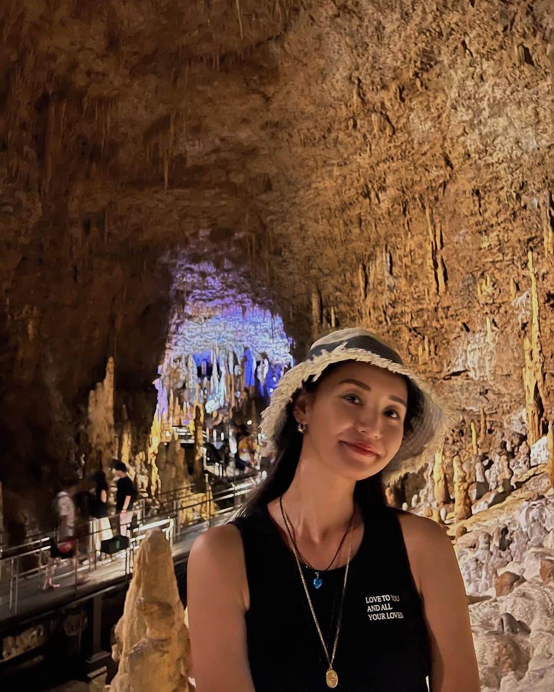 のインスタグラム：「Gyokusen Cave𑗋」