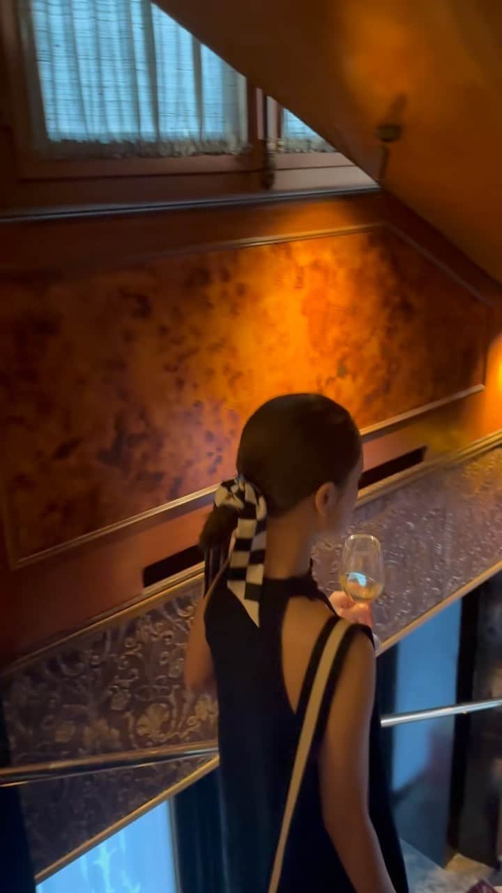 のインスタグラム：「🤍🥂」