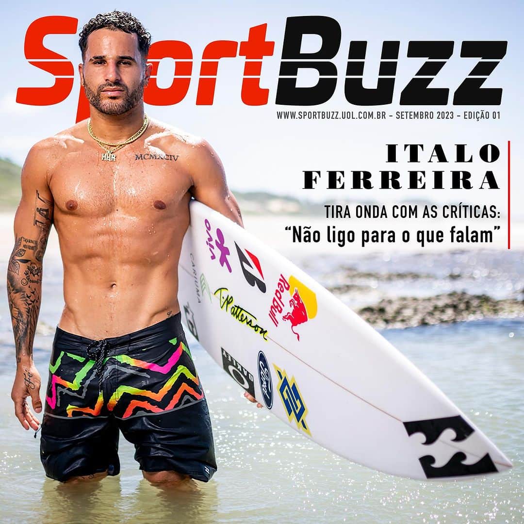 イタロ・フェレイラのインスタグラム：「Muito feliz em compartilhar com vocês que a galera do @sportbuzzbr me convidou pra ser a capa de estreia da revista digital SportBuzz Brasil. É sempre muito legal contar um pouco da minha história e do esporte que me fez ganhar o mundo e ajudar minha família, amigos e agora dezenas de crianças com o meu projeto social. Espero que vocês gostem! 🌊🏄🏽 Valeu, galera 🫶🏼  Foto: Marcelo Maragni @marcelomaragni / @redbullbr Texto: Guilherme Assumpção (@guii_assumpcao) Design de Capa: Alana Sala (alanas2) Produção: Rafaella Brandi (@rafaellabrandi) Assessoria: Almar Comunicação (@almarcomunicacao) / Helena Passarelli (@helenapassarelli) / Orion Pires (@orionpires)」