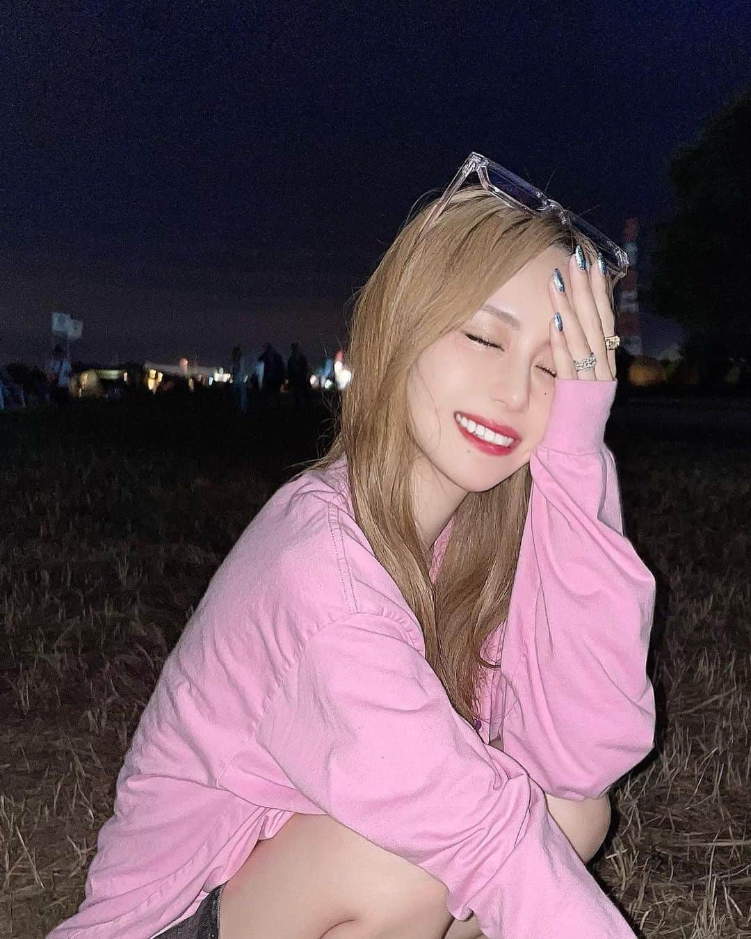 Nanaseさんのインスタグラム写真 - (NanaseInstagram)「💚🩵💜🩷🦄🎪🌠💞💞 ⁡ ⁡ ⁡ ⁡ ⁡ ⁡ ⁡ ⁡ #RSR23 #RISINGSUNROCKFESTIVAL #RSR #ライジングサン #ライジングサンロックフェスティバル」9月19日 22時26分 - __n930