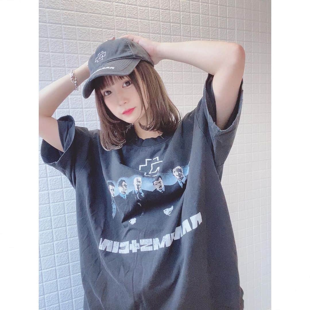 中川美優のインスタグラム：「髪切ったよ」