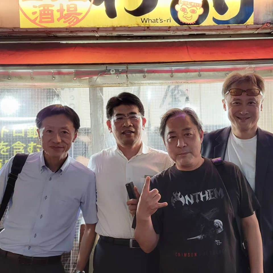 中村松江さんのインスタグラム写真 - (中村松江Instagram)「何と今から36年前に大学の卒業旅行に行ったメンバー4人と集まりました✨ この4人が全員揃ったのは何と2002年以来です。 私が東京で、石田が神奈川、櫻井が群馬、野間が鳥取と全国バラバラの土地から集結しました。 こうやって大学時代の親友たちとこの年齢になっても再会出来るのは本当に有り難い、幸せなことだと思います😌 #歌舞伎 #中村松江 #國學院大学 #わっつり #新橋」9月19日 22時44分 - matsue_nakamuraofficial