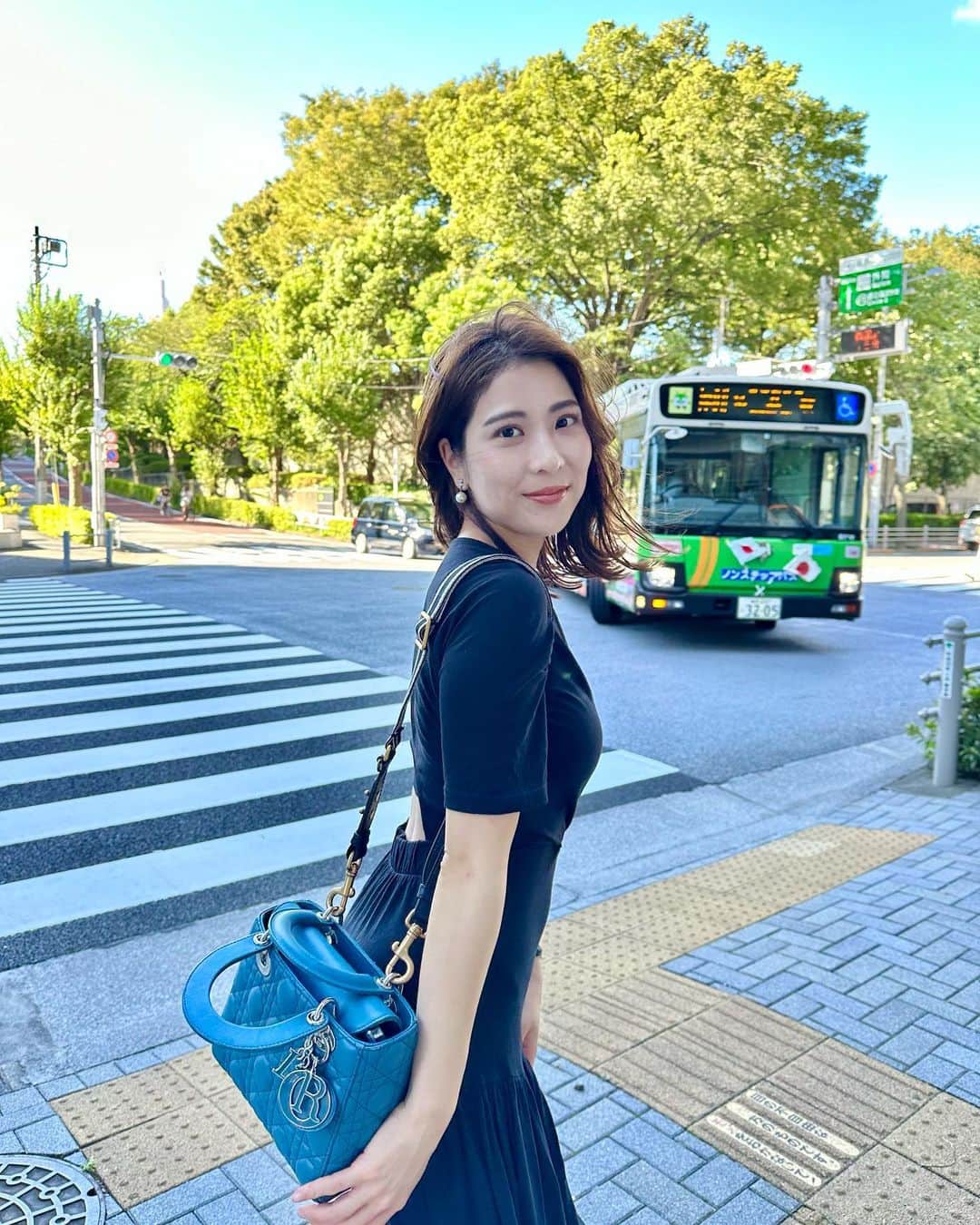 MelonHarunaのインスタグラム：「Our birthday week!!🎂🍴💕  9/13で1さいに👦🏻 9/18で31さいに👱🏻‍♀️ なりました。  軽井沢楽しかったな〜♪🪽  #ママコーデ #軽井沢旅行#子連れ旅行」