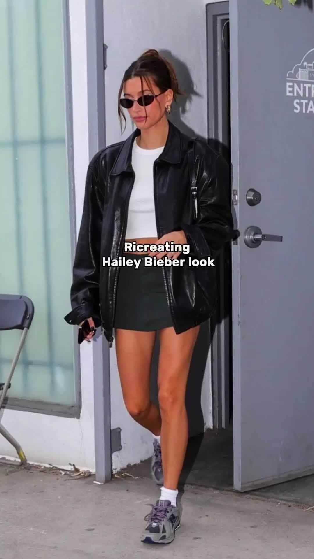 TALLY WEiJLのインスタグラム：「Recreating Hailey Bieber's look 🖤🩶 @rosynavy⁠ Bomber Jacket🔎 640763⁠ Skort🔎」
