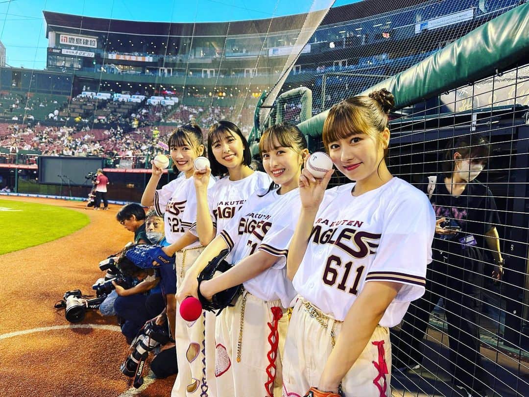 のインスタグラム：「#楽天ゴールデンイーグルス  #セレモニアルピッチ  #楽天モバイルパーク宮城  #4人同時投球！ #ももクロ  #momoclo」