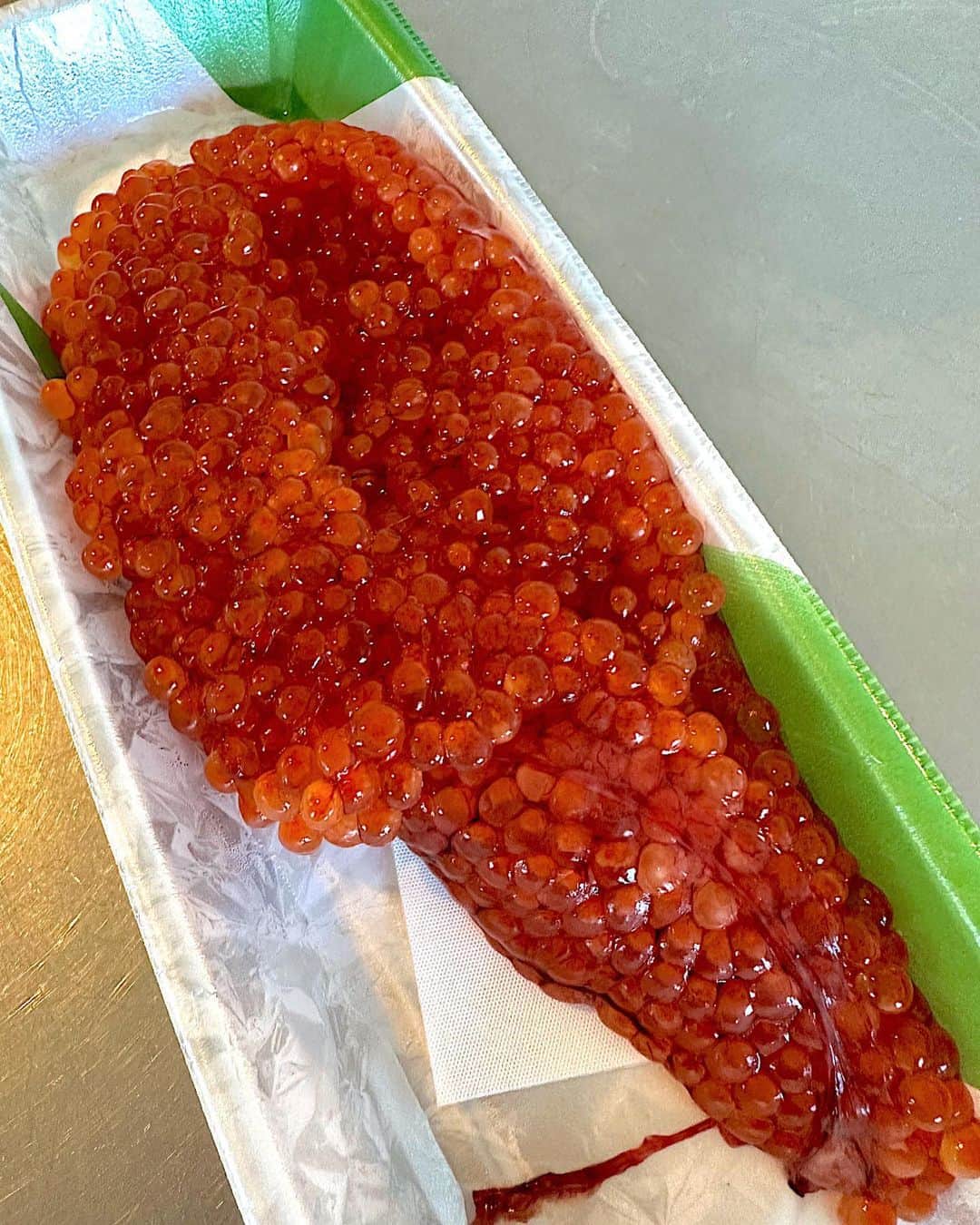 のインスタグラム：「生筋子が売ってた！ 今年も早速醤油漬けに。」