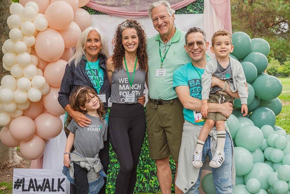 ジャッキー・セイデンさんのインスタグラム写真 - (ジャッキー・セイデンInstagram)「Words cannot express my profound gratitude for everyone in the @march_fourth_ family and all the participants and donors of the #WalkLA walkathon. You are all a part of the solution and I want to say THANK YOU. You are all family. And we WILL get this done! #endmassshootings #assaultweaponsban #banassaultweapons #keepourchildrensafe   📸: @andrewcabral_photography  Balloons: @rieksag  Inspiration: @kittyhatesassaultweapons」9月20日 1時11分 - thejackieseiden