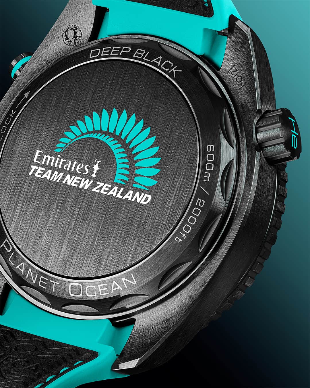 オメガさんのインスタグラム写真 - (オメガInstagram)「Discover our tribute to the kiwi crew with its bold use of turquoise, inspired by the sail on the Emirates Team New Zealand logo.   #OMEGA  #OMEGAOfficialTimekeeper  #Seamaster  @EmiratesTeamNZ​」9月20日 1時30分 - omega