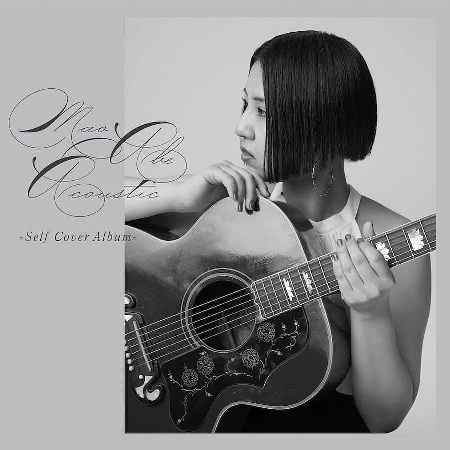 阿部真央のインスタグラム：「ALBUMリリースしました🎉聴いて下さい☺️✨  https://lnk.to/acoustic_selfcoveralbum  #阿部真央」
