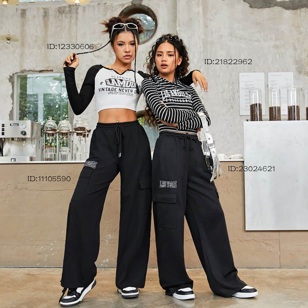 SHEINさんのインスタグラム写真 - (SHEINInstagram)「Tired of your lil' sis stealing your best fits? 😭 Meet your match with our WOMEN'S & TEEN'S coordinating picks that make perfect pairs 👯✨ Which look would turn the sibling rivalry into a twinning combination? 👇 @shein_kids  🔎 23080819 23080869 23095309 23025979 23024776 21822962 23024621 23025990 23027090  #SHEIN #SHEINforAll #SHEINstyle #fashion」9月20日 2時00分 - sheinofficial