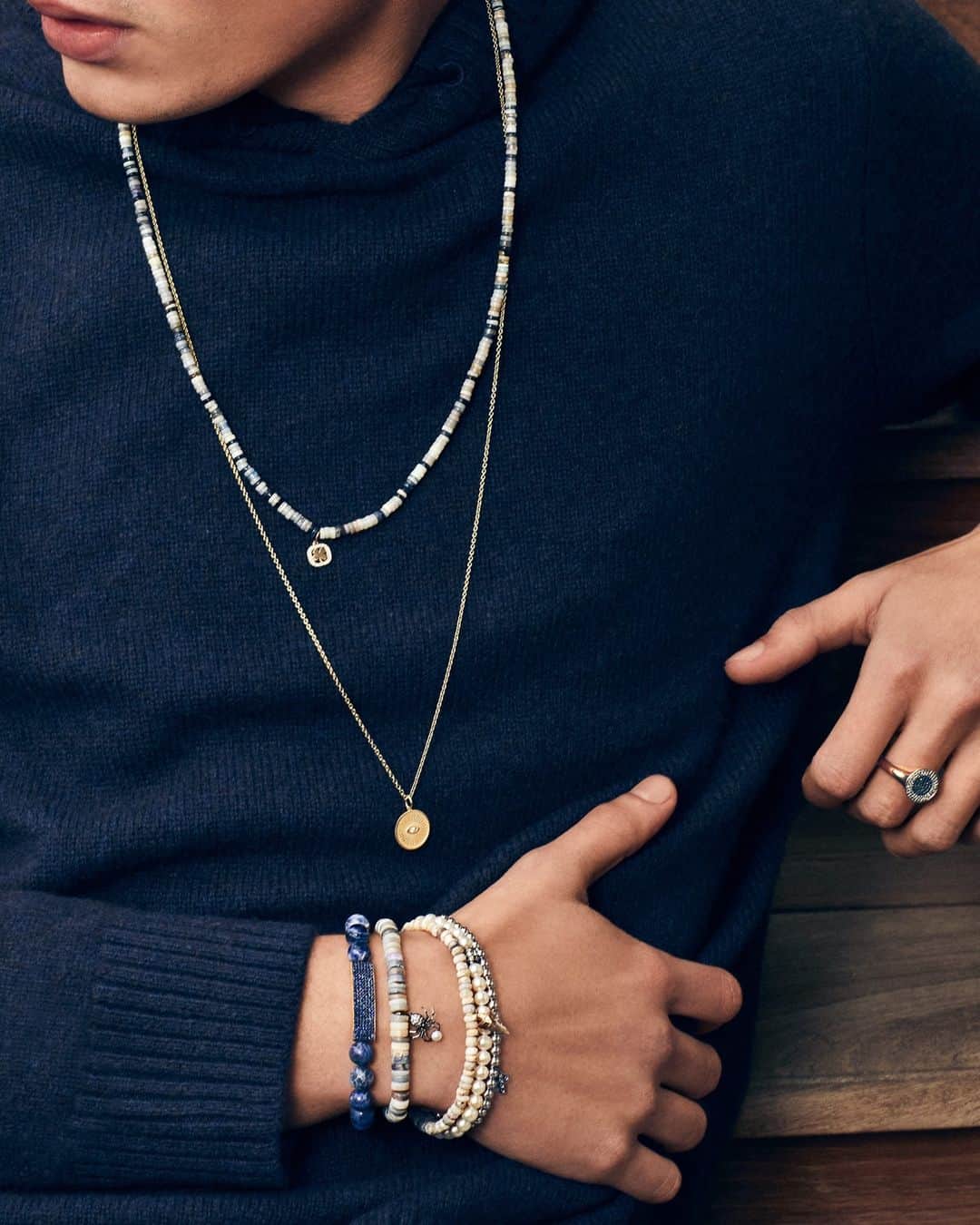 のインスタグラム：「Signature Statements 🔥 Discover the #SydneyEvan Men's Collection, where strength, style, and sophistication converge. Our thoughtfully curated tokens of protection, spirituality, and luck remind you to bring your shine, wherever you go.」