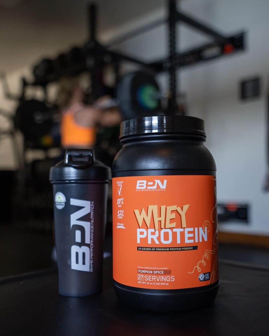 Katrin Tanja Davidsdottirさんのインスタグラム写真 - (Katrin Tanja DavidsdottirInstagram)「Everyone is FALLing for the flavor of the season - Pumpkin Spice 🍂😋  Our Pumpkin Spice Whey Protein is all you need to get your Fall fix! Plus it has 25 grams of protein per serving. Just try it for yourself!」9月20日 4時05分 - katrintanja