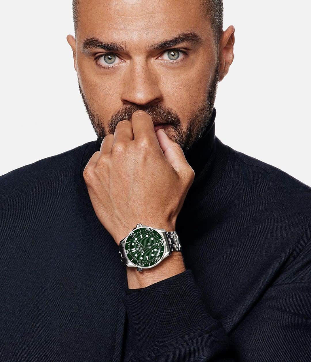 ジェシー・ウィリアムズのインスタグラム：「⏳Happier than I look to be joining team @omega 😂」