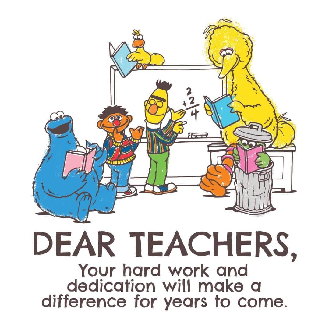 セサミストリートさんのインスタグラム写真 - (セサミストリートInstagram)「Dear teachers, thank you for all that you do today and every day. Share this with a teacher you're thankful for. 💛💚」9月20日 5時00分 - sesamestreet