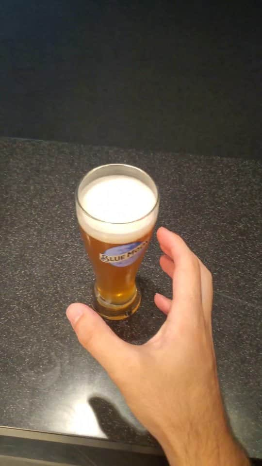 土井レミイ杏利のインスタグラム：「My favorite beer 🤭🤭⁡ ⁡@hakutsuru_official」