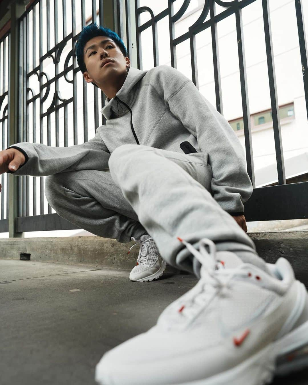 今津渉さんのインスタグラム写真 - (今津渉Instagram)「#ad can’t go wrong with this fresh combo… NYC + Nike Tech Fleece #NikeTech @nikesportswear #TeamNike  📸 by @kazushi.18」9月20日 8時12分 - ayumu_imazu