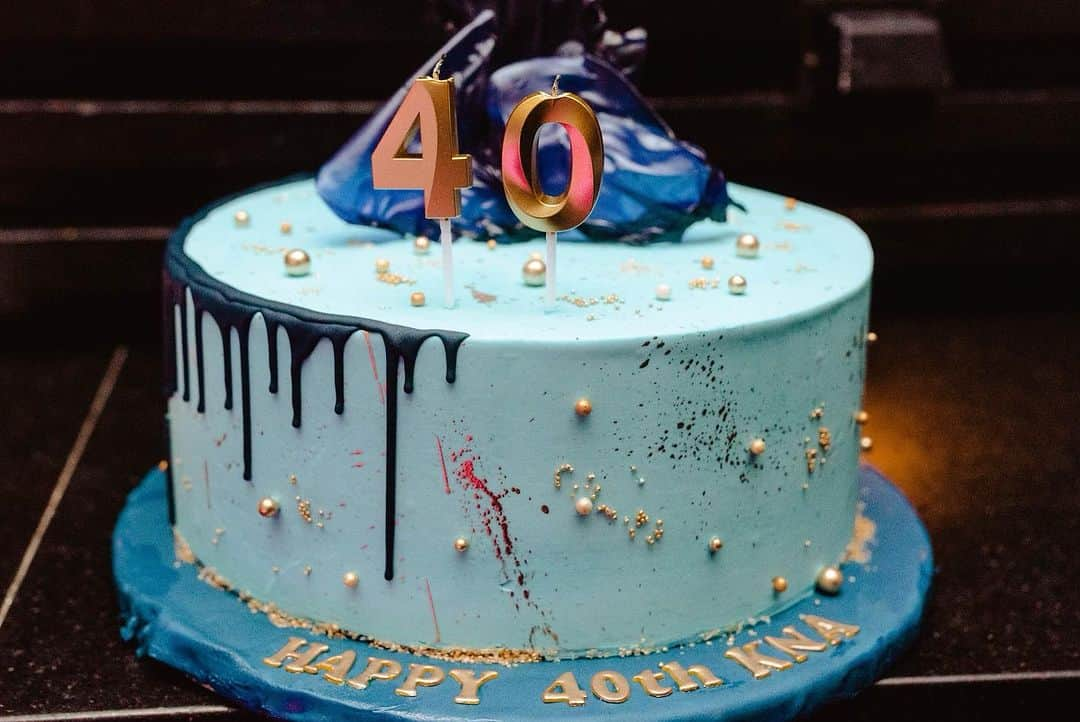 ケビン・ナさんのインスタグラム写真 - (ケビン・ナInstagram)「wow 40! Fourties is going to be awesome! I feel so blessed to celebrate my 40th with the people I love! Thank you everyone for the birthday wishes! 9/15/2023 #40 #primetime #blessed」9月20日 9時23分 - kevinna915