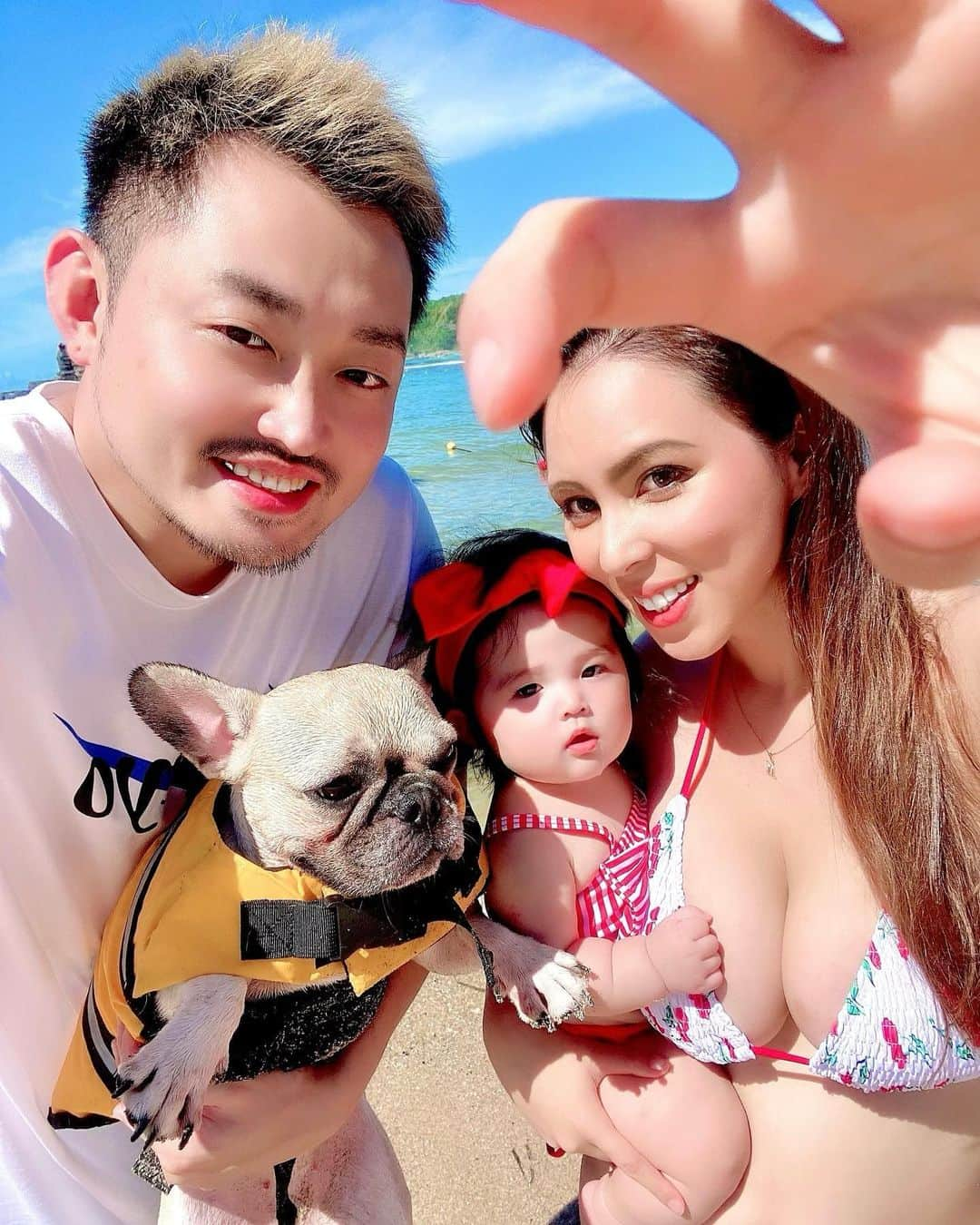 mizukiさんのインスタグラム写真 - (mizukiInstagram)「❤️ #守谷海岸  #ベビー #海 #家族 #千葉 #勝浦  #mama #baby #bikini #beach  #instagood #instalike #instapic」9月20日 11時05分 - 31chaaa