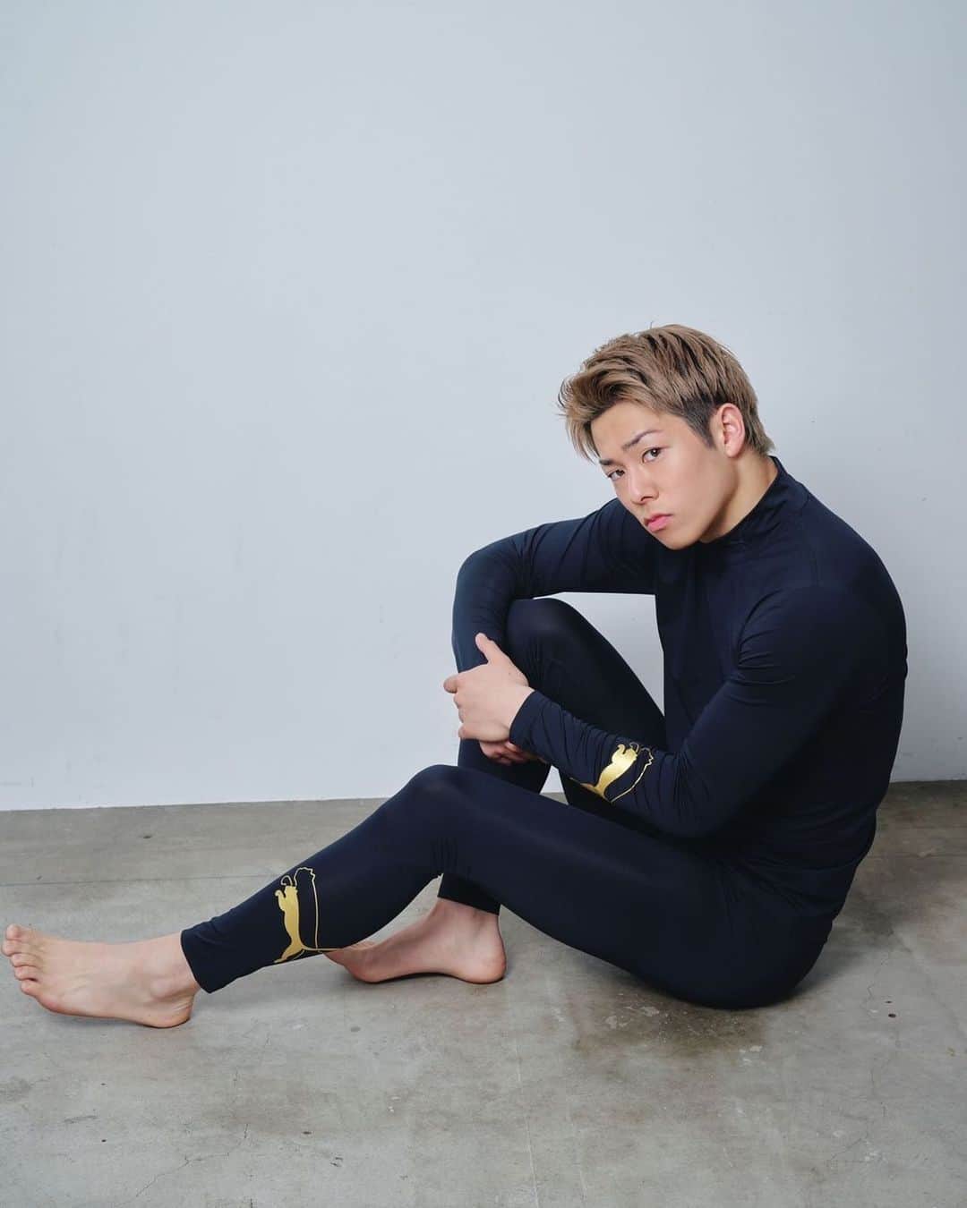 三浦孝太のインスタグラム：「しまむらでPUMA BODYWEARのプレゼントキャンペーンが始まります！  □9月20日（水）～10月22日（日）  ファッションセンターしまむら各店で「PUMA BODYWEAR」「PUMA SOCKS」を税込1,500円以上ご購入頂いたレシートで応募すると、抽選でPUMAオリジナルグッズを350名様にプレゼント！  詳細は、下記応募サイトからチェックしてみてください。 https://shimamura-pumabodywear-presentcampaign.cp-apply.jp  #PR #しまむら #pumabodywear」