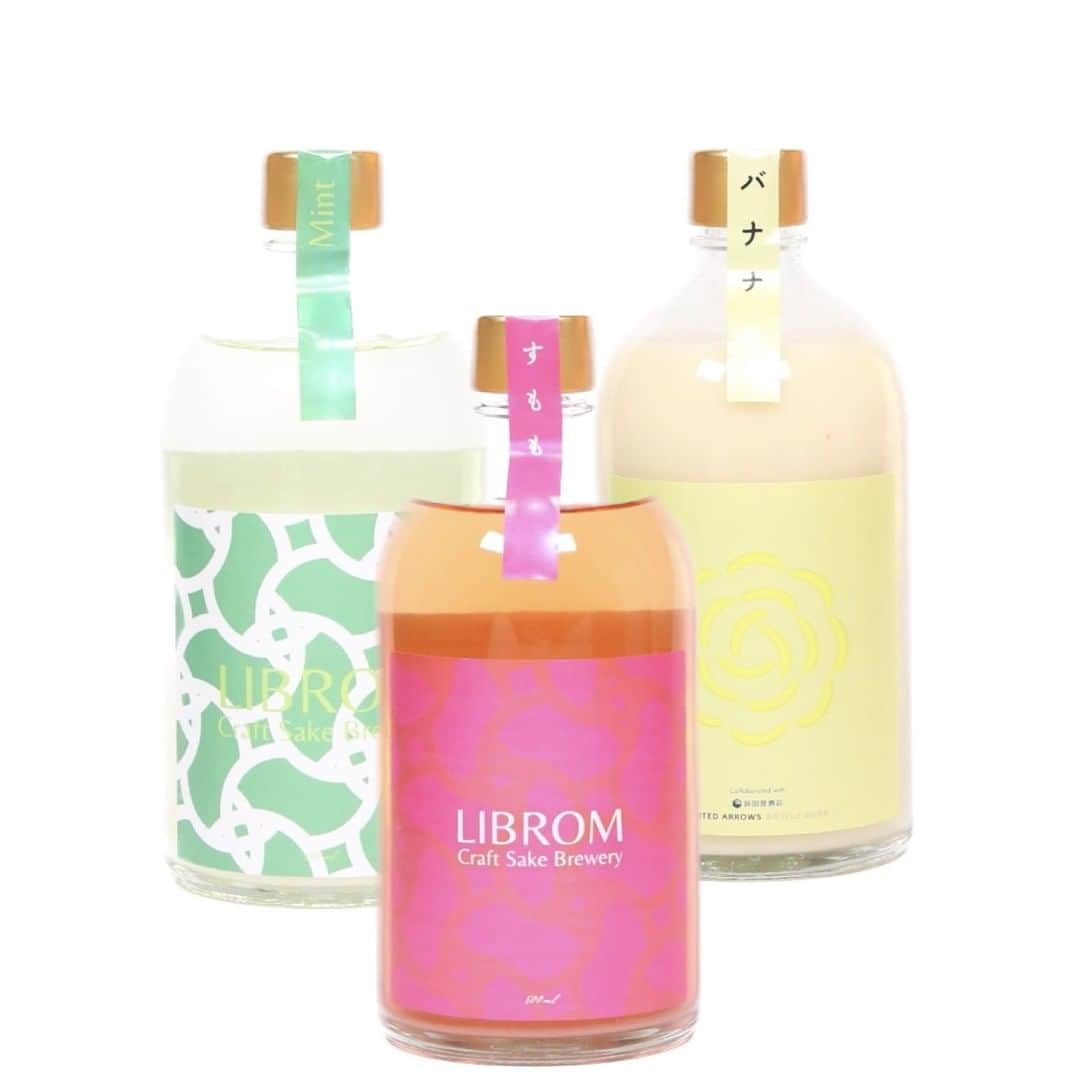 800DEGREES JAPANのインスタグラム：「* 800°DESSERT 新宿、南青山にて「LIBROM Craft Sake Brewery（リブロム）」販売開始！  株式会社 LIBROM 代表取締役 柳生光人 福岡県福岡市に2021年5月に創立 「日本酒文化をもっと身近に」をコンセプトに、若い世代にも親しみ愛される日本酒を造りたい。そんな想いから、LIBROMは福岡県天神からすぐ近くの高砂でお酒造りをしています。従来の酒造りは、自然豊かな土壌から流れ出る湧き水や井戸水など、その地にあった酒造りが行われてきました。しかし、様々な技術の発達した現代では、街中でも美味しいお酒造りをすることができる！と信じ、酒蔵での修行で得た経験と街中醸造所ならではの新しい手法を取り入れ、新しいクラフトサケに挑戦しています。  ※無くなり次第終了となり、画像はイメージです。」