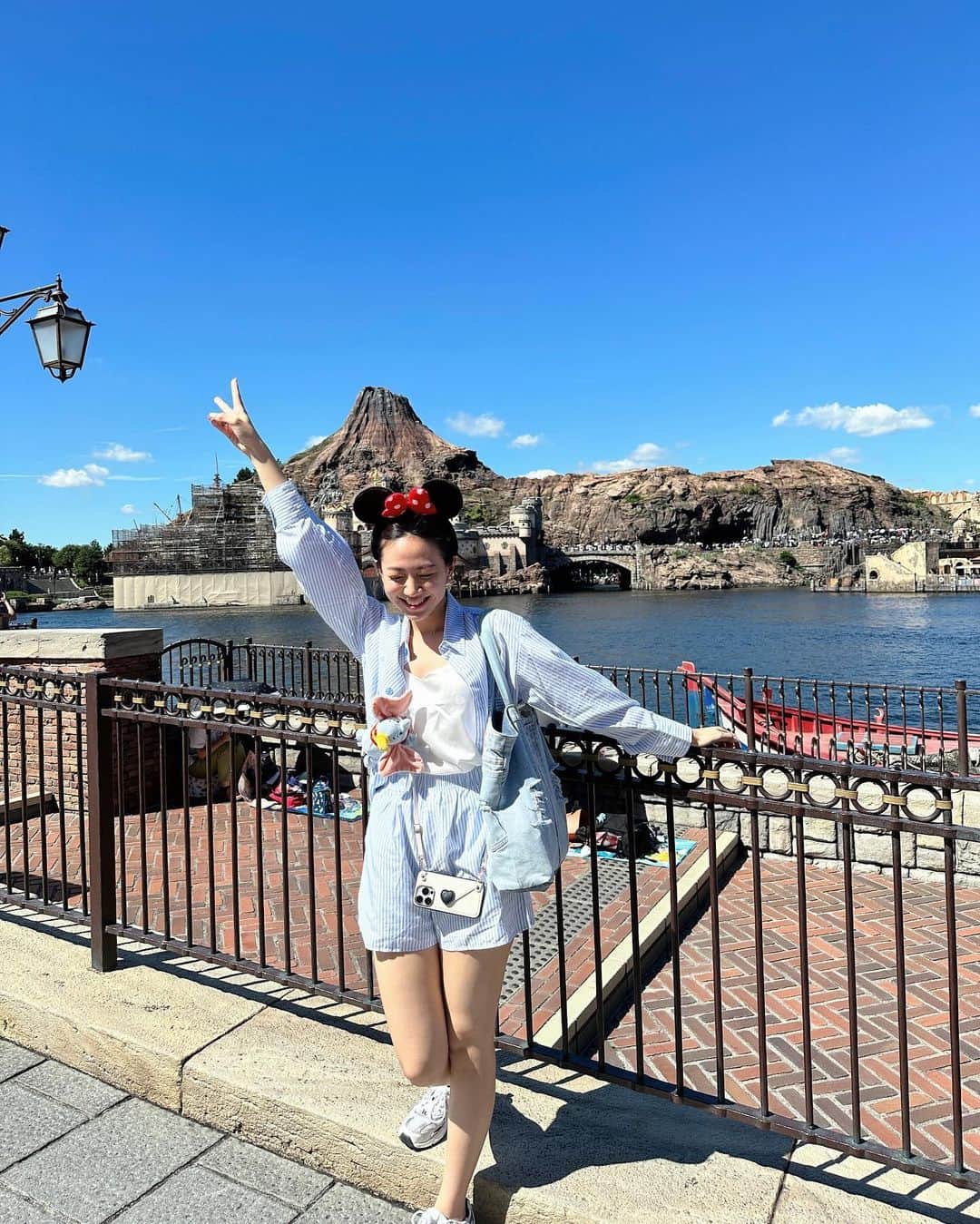 シャニア・ジュニアナタさんのインスタグラム写真 - (シャニア・ジュニアナタInstagram)「Disney dump.」9月20日 11時52分 - shanju