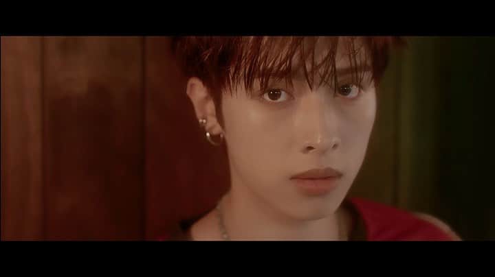 JYPエンターテインメントのインスタグラム：「⠀  Xdinary Heroes  <Livelock>  🔐The Beginning  ALBUM RELEASE🔻 2023.10.11 6PM (KST)  #XdinaryHeroes #엑스디너리히어로즈 #Livelock #WE_ARE_ALL_HEROES #JYP」