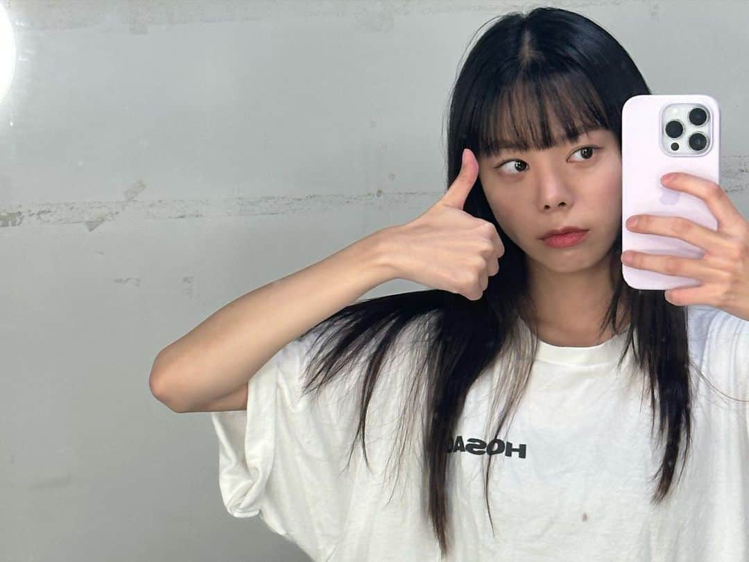 ユン・ジウォンのインスタグラム：「진나소 시즌 2가 정말 얼마 남지 않았습니다...🥹」