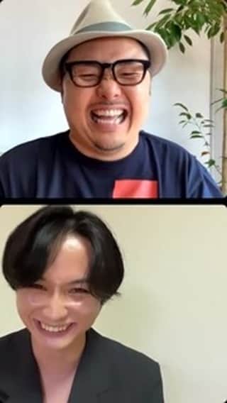 Takumi Kawaharaのインスタグラム：「アナタの常識を覆す⁉️究極の赤いシャインマスカット『クイーンルージュ』の奇跡の話。 ゲスト: ブドウ王子 青木竣平さん  お申込みはプロフィールのリンクからできます🍇」