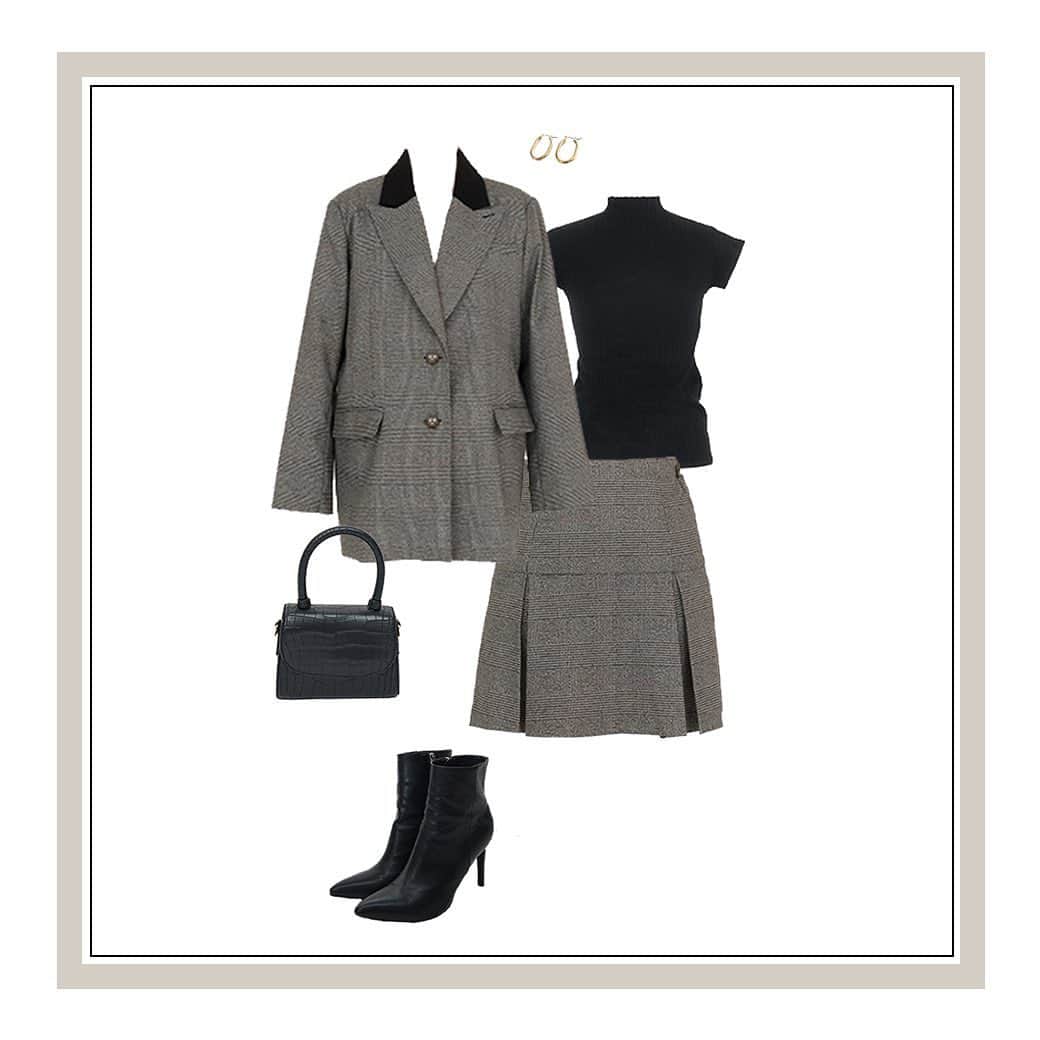 デュラスアンビエントのインスタグラム：「#シングルテーラードジャケット <Greige, Black, Check> 【9/20(WED)20:00-】  肩先にパッドを施し、シャープな印象のピークドラペル仕様で、秋らしいクラシカルな雰囲気を醸し出す一枚。  #ボックスプリーツミニスカート <Greige, Black, Check> 【9/20(WED)20:00-】  一見台形スカートのようなコンパクトなフォルムですが、歩くたび動きの出るボックスプリーツ仕様で、デザイン性の高いスタイリッシュな大人のミニスカート。  ＿＿＿＿＿＿＿＿＿＿＿ ✔︎ @ambient_styling #AMBIENT #ambient_official #ambientstyle #アンビエント #23aw #ジャケット #テーラードジャケット #ミニスカート #セットアップ」
