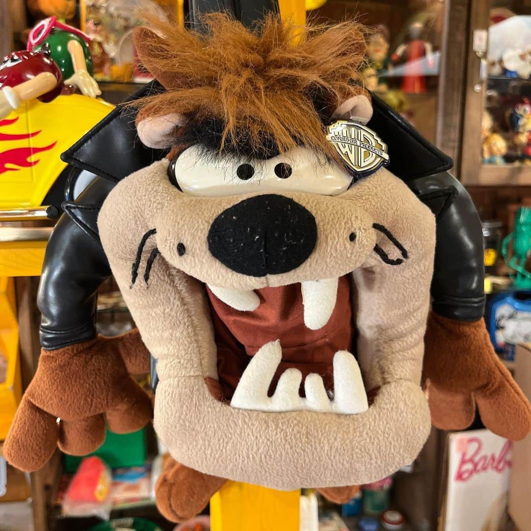 のインスタグラム：「Vintage Tasmanian Devil Backpack New in.」