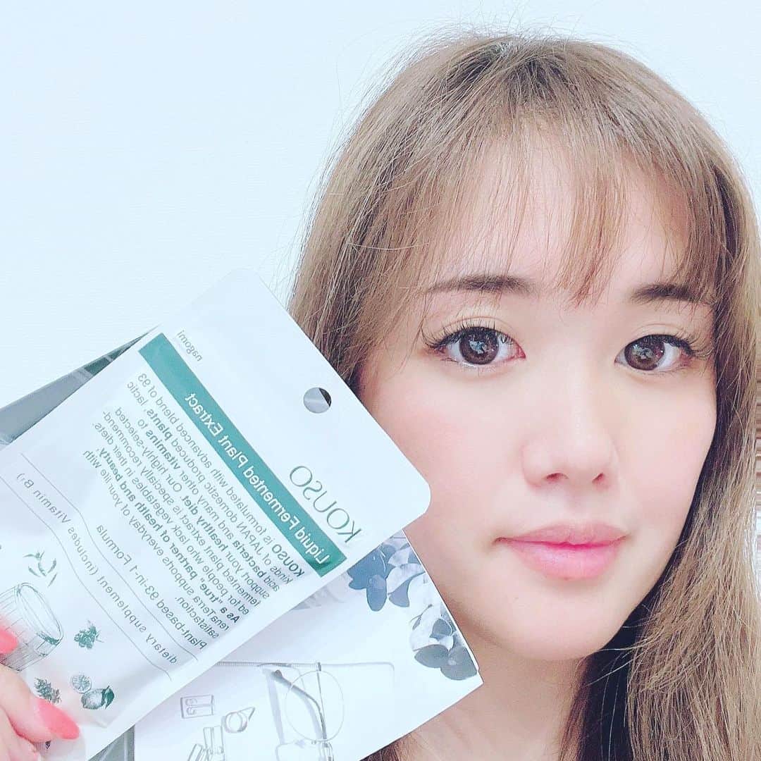 のインスタグラム：「なごみKOUSOさん お試し中です❤️ 100%国産素材で、 ほぼ無添加！ これは私には重要ポイント。  乳酸菌、黒酢、カルニチン、ビタミンが入ってる！  またしばらく飲んでみたら 感想を述べたいと思います❤️  会社さんからクーポン頂いてます！ 定期ではあるみたいなのですが💦 怪しい定期ではなく、 いつでも解約ができるようです。 また、改めて 感想を書きますので 少々お待ちくださいー！  ▼クーポンコード  お得にお届け便限定 初回が3,600円→500円になる#クーポンコード 【 tssh 】 有効期限は投稿から7日間  @renaterra_official  lit.link/renaterra をcheck🔍」