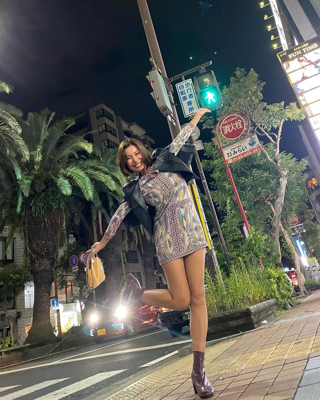 のインスタグラム：「この南国感がいいよね🏝️✨ 高知はいつも 楽しみすぎてしまう🥳🥳🥳w でも中村までは ほーんと遠すぎて3回目くらいだけど こんなにも遠いかぁ〜🫣 ってなったw 車乗り捨てて電車で帰りたかったよ😆w #高知  #出張」