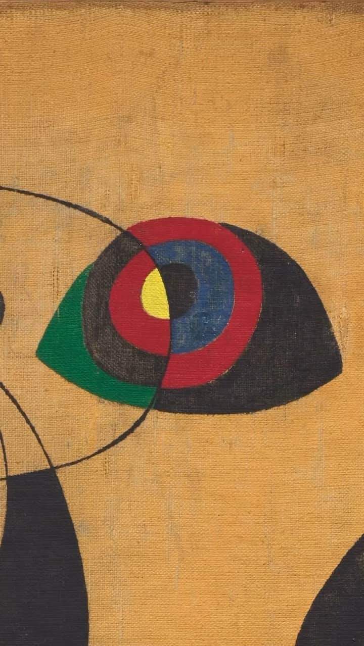 クリスティーズのインスタグラム：「Stay tuned! On 20 October 2023, Christie’s Paris will be offering the exceptional ‘Peinture (Femme, lune, étoiles)’ by Joan Miró in the Avant-Garde(s) sale. 🌙  Today, La Colombe d’Or houses a remarkable art collection of the greatest names of the 20th century where Miró’s painting is one of its most cherished treasures.  Impressive in size, this dynamic composition is one of the so-called highly elaborate and carefully conceived ‘slow paintings’ (J. Dupin), executed by Miró in 1949. This work epitomises his signature visual language, which he had formulated in his famous “Constellations” series produced in Varengeville in 1940.  This masterwork is one of the rare museum-quality pieces by Joan Miró left in private hands  Joan Miró ‘Peinture (Femmes, lune, étoiles)’ (1949).  🗓 Live Auction | Paris: 20 Oct 05:00 PM (CEST).⁣  #ChristiesParis #miró」