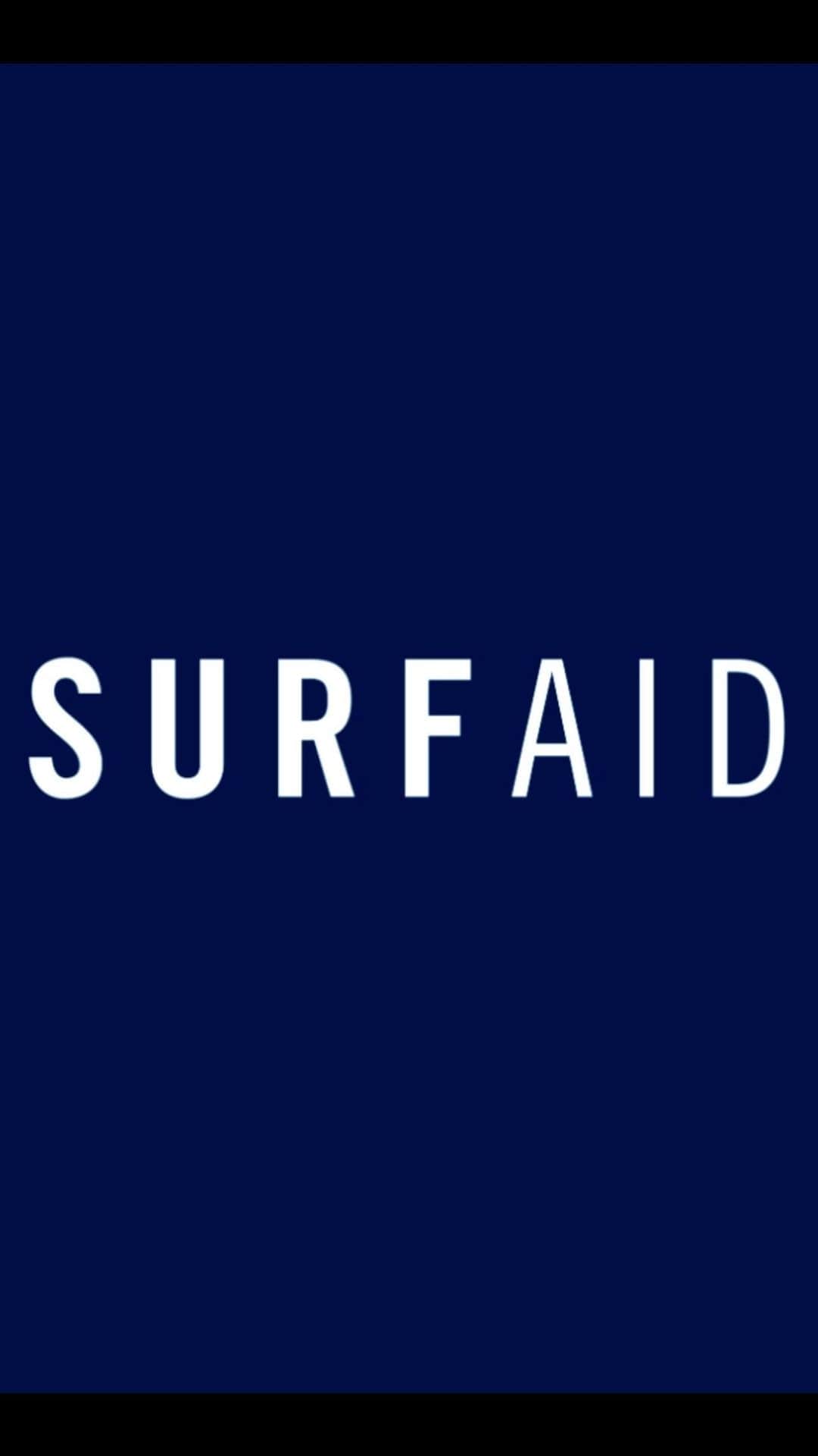 ジュリア・ルイス＝ドレイファスのインスタグラム：「Check out this vid I made about an amazing organization: SURFAID. This week my son is using his SURFBOARD to raise funds for SURFAID to help eradicate poverty in remote, impoverished places across the globe!  Please support Henry’s Team in the SurfAid Malibu Surf Cup with just a couple of clicks! Do it right now! Every dollar is VITAL. Find out more via the link in my story!」