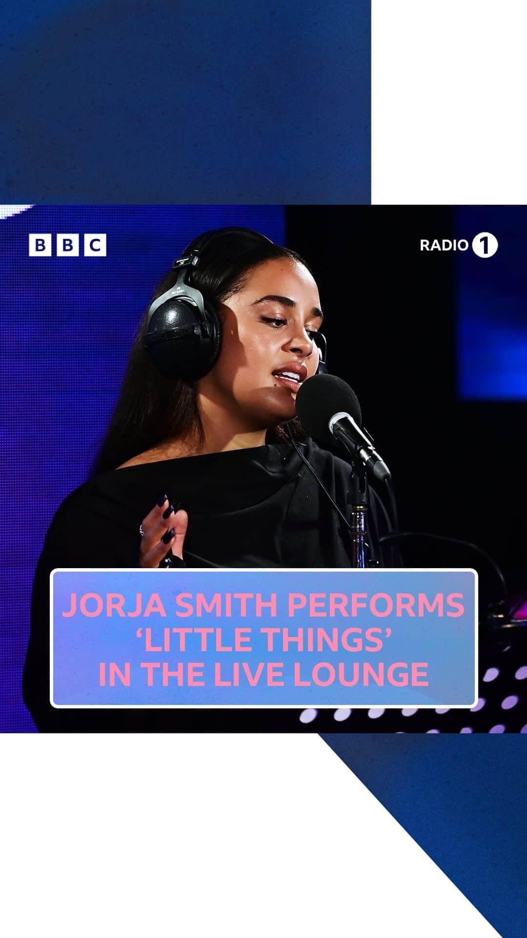のインスタグラム：「‘little things’ in the #livelounge was SUCH a vibe ✨🫶   watch @jorjasmith_ perform in full on @bbciplayer」