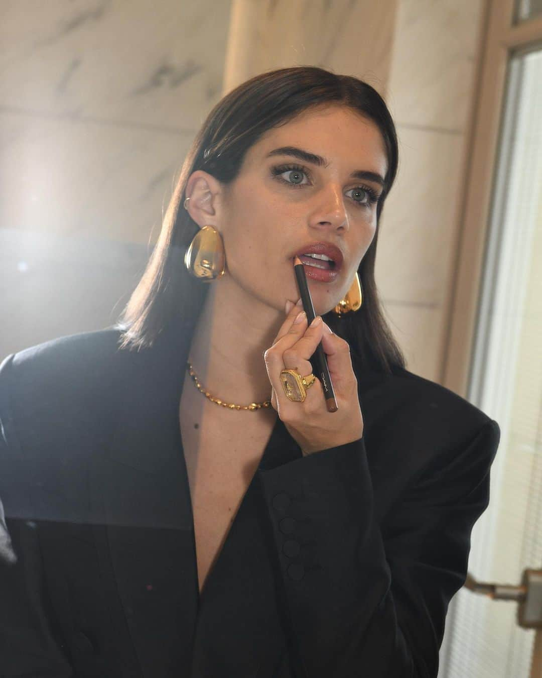 サラ・サンパイオさんのインスタグラム写真 - (サラ・サンパイオInstagram)「Bye bye paris 🥐 @hotellutetia」10月5日 3時38分 - sarasampaio